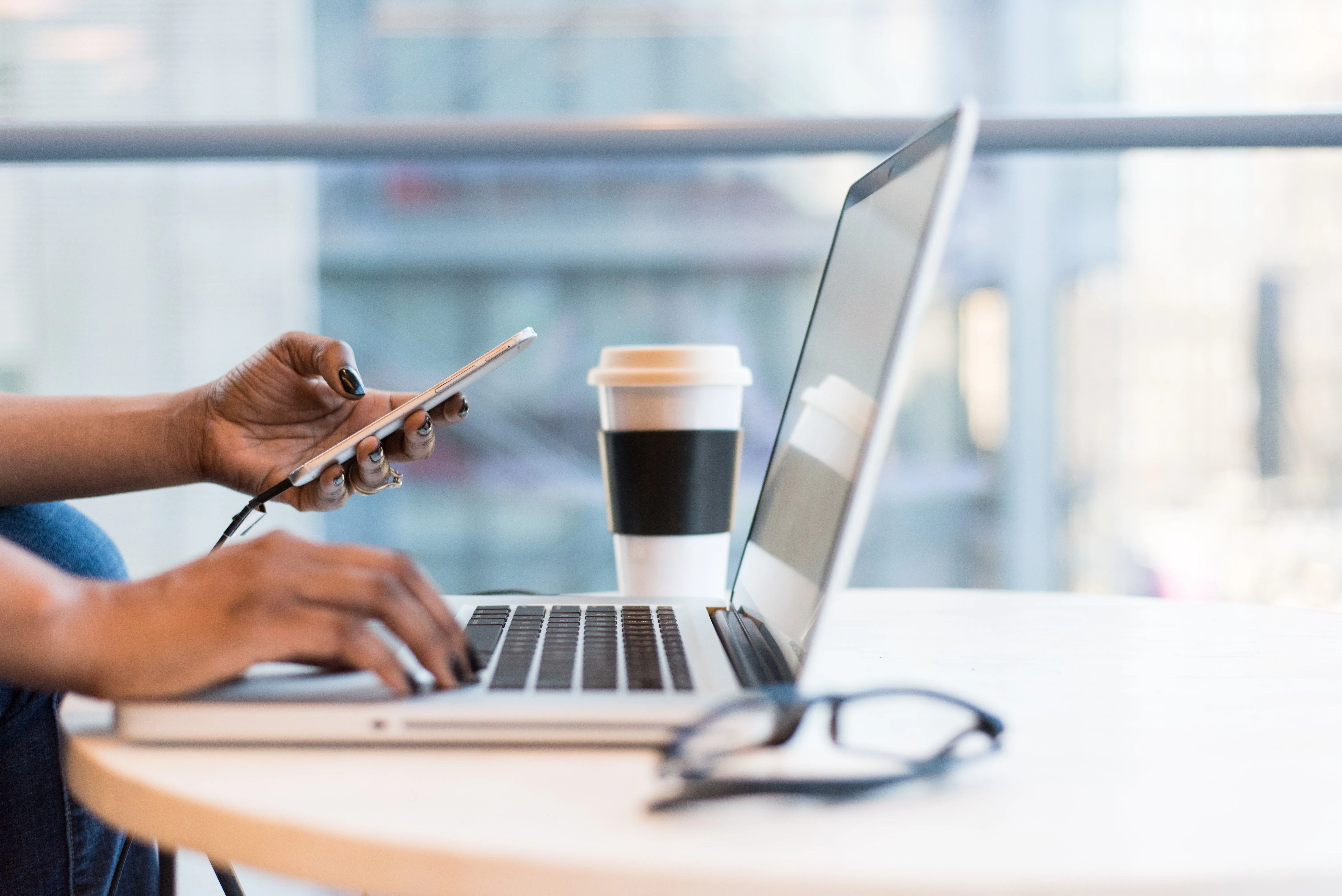 What Does 5G UC, 5G UW or 5G+ Mean?